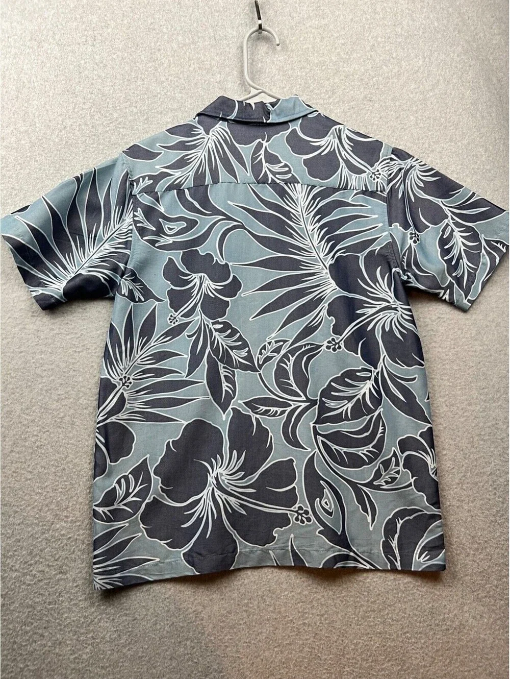 Quicksilver Hawaiian Button up Boys M 12/14 Short SleeveVaca Travel Summer